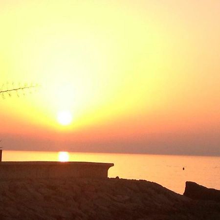Apartamento A 10 Metros Playa Appartamento Estepona Esterno foto
